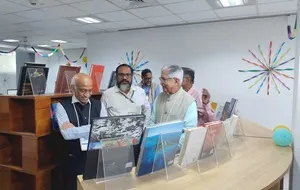 Book Exhibition3